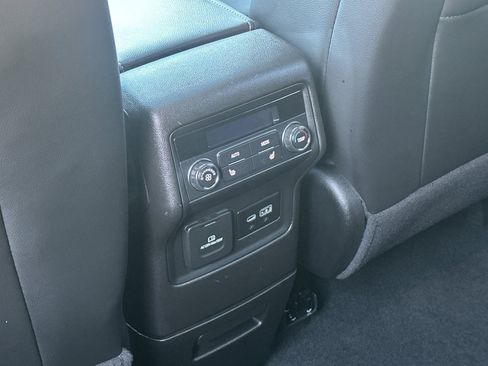 Used 2023 GMC Acadia Denali w/ Denali Ultimate Package image 15