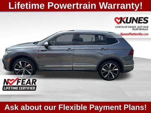 Used 2024 Volkswagen Tiguan SEL R-Line w/ MDO Package, Two-Row AWD/4WD image 9