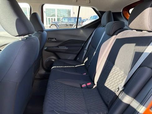 Used 2022 Nissan Kicks SV FWD image 26