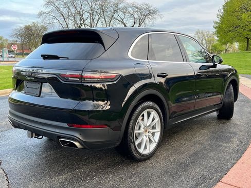 Used 2019 Porsche Cayenne Base AWD 4dr SUV image 6