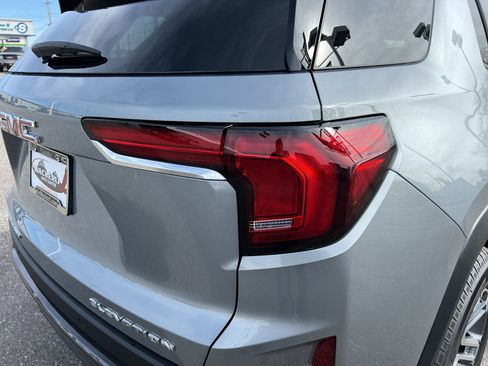 New 2026 GMC Terrain Elevation image 11