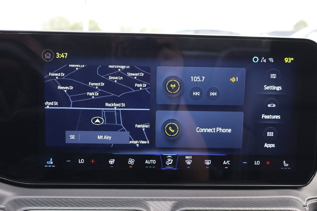 Used 2025 Ford Mustang GT Premium RWD image 11