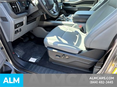 Used 2025 Ford F150 Lightning Flash image 11