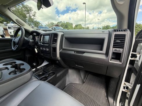 Used 2018 RAM 2500 Tradesman AWD/4WD image 30