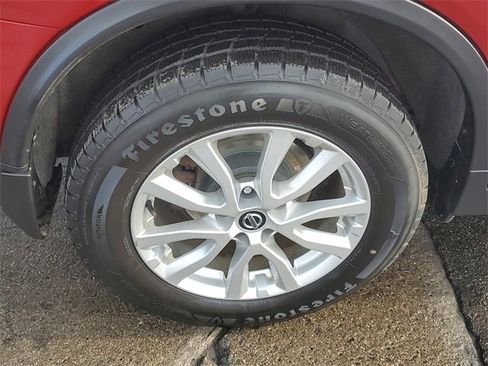 Used 2020 Nissan Rogue S image 5