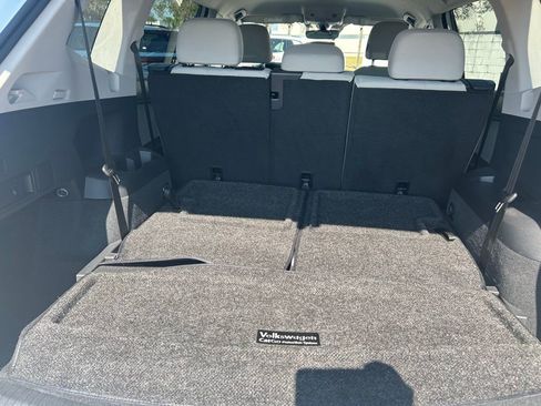 Certified 2023 Volkswagen Tiguan S image 53