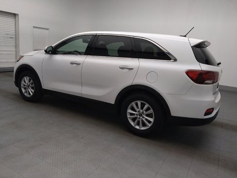 Used 2019 Kia Sorento FWD image 3