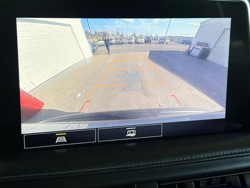 Used 2021 GMC Yukon SLE AWD/4WD image 27
