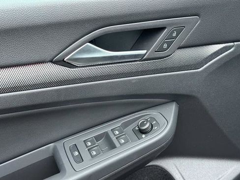 New 2025 Volkswagen GTI SE image 17