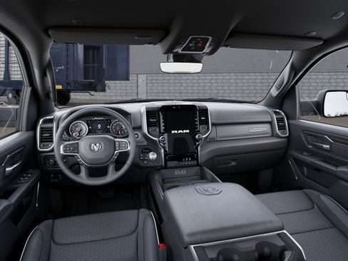 New 2026 RAM 1500 Laramie AWD/4WD image 14