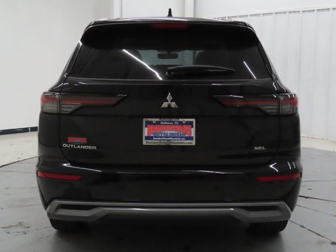 New 2026 Mitsubishi Outlander SEL FWD image 4