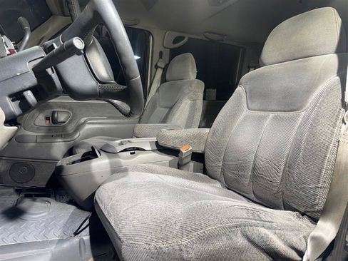 Used 1999 Chevrolet Tahoe Z71 image 9