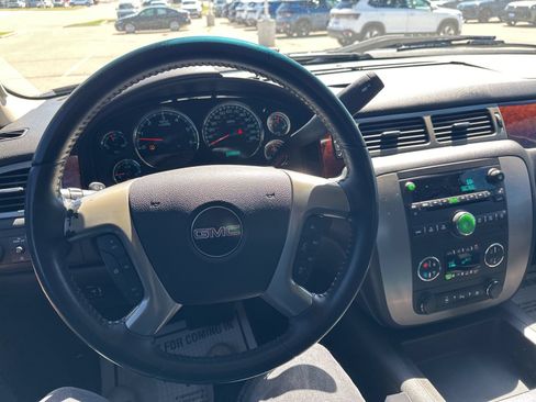 Used 2010 GMC Sierra 1500 SLT w/ SLT Convenience Package AWD/4WD image 44