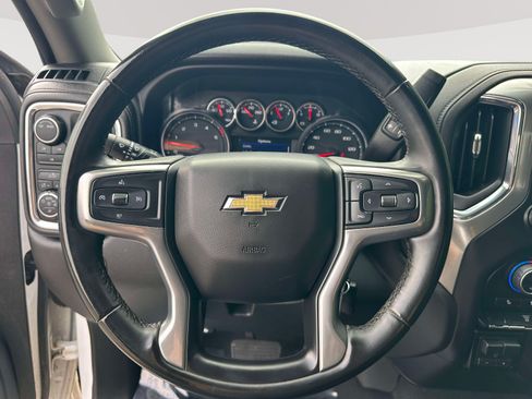 Used 2023 Chevrolet Silverado 2500 LT AWD/4WD image 13