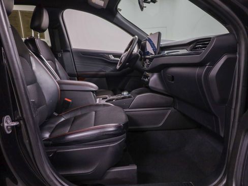 Used 2024 Ford Escape ST-Line Select w/ Tech Pack #1 image 19