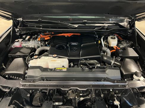 Used 2024 Toyota Sequoia Capstone image 52