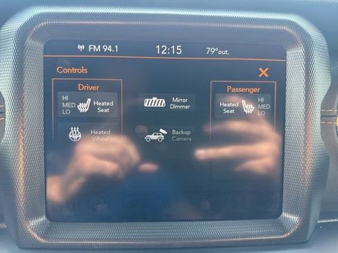 Certified 2022 Jeep Wrangler Unlimited Sahara image 18