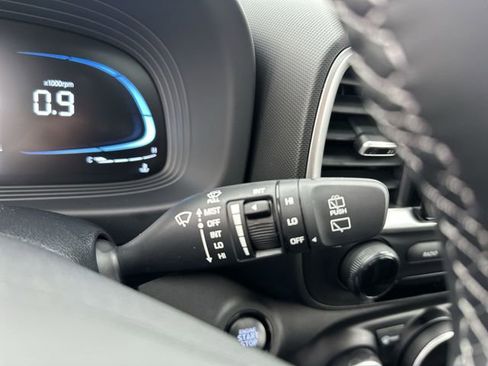 New 2026 Hyundai Venue SEL image 30