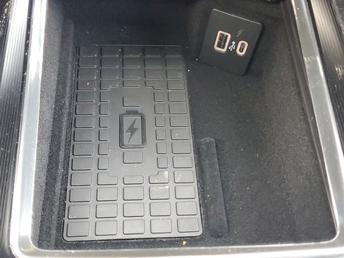 New 2026 Lincoln Corsair Premiere image 23