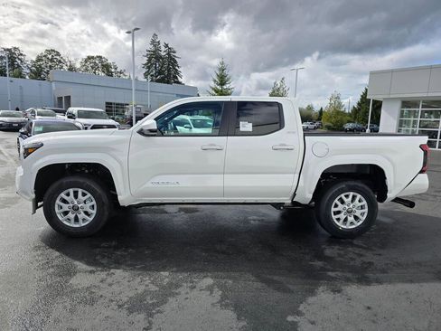 New 2025 Toyota Tacoma SR5 image 6