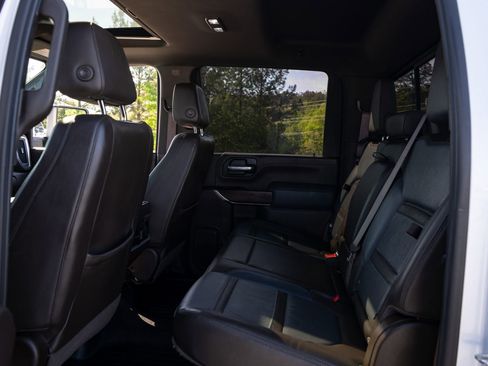 Used 2020 GMC Sierra 2500 Denali w/ Denali Ultimate Package AWD/4WD image 19