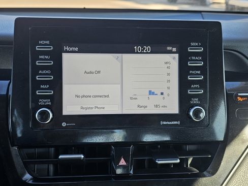 Used 2023 Toyota Camry SE image 18