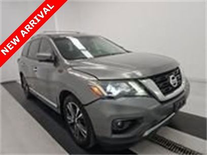 Used 2017 Nissan Pathfinder Platinum