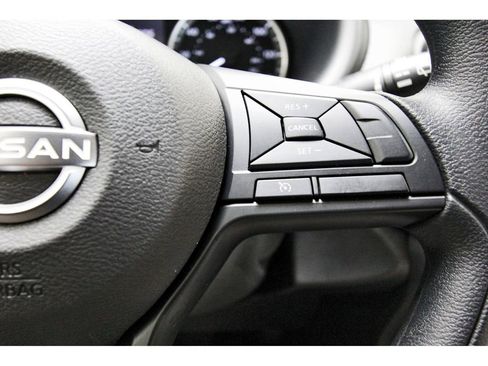 Certified 2025 Nissan Kicks Play S FWD image 14