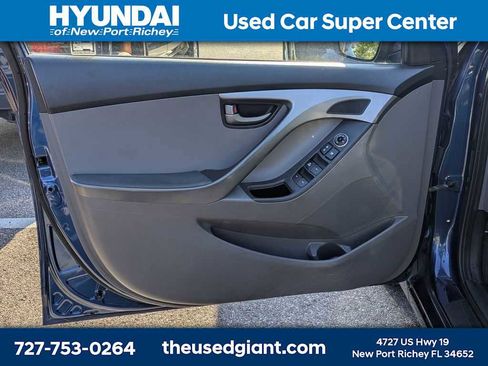 Used 2016 Hyundai Elantra SE image 9