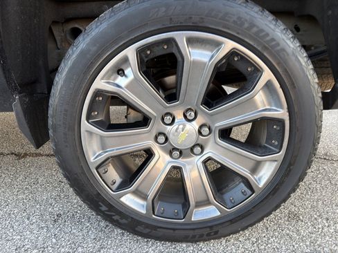 Used 2015 Chevrolet Silverado 1500 LTZ w/ LTZ Plus Package image 14