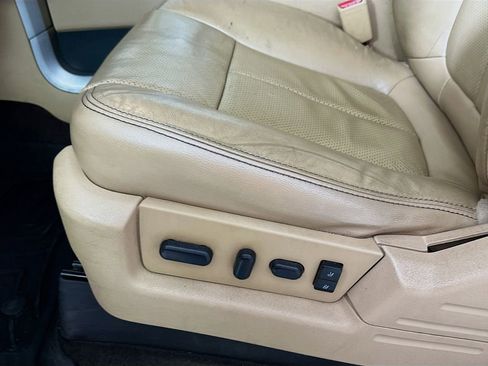 Used 2013 Ford F150 Lariat w/ Luxury Equipment Group image 9