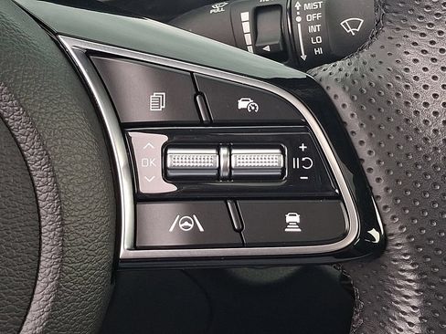 Used 2024 Kia Forte GT-Line w/ GT-Line Premium Package FWD image 18