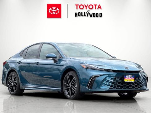 New 2026 Toyota Camry XSE FWD image 1