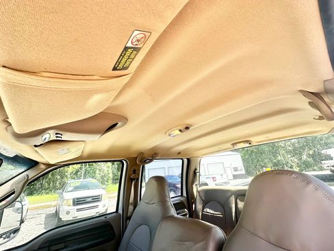 Used 1999 Ford F350 2WD Crew Cab DRW Super Duty image 24