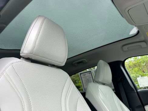 Used 2022 Ford Mustang Mach-E Premium image 15