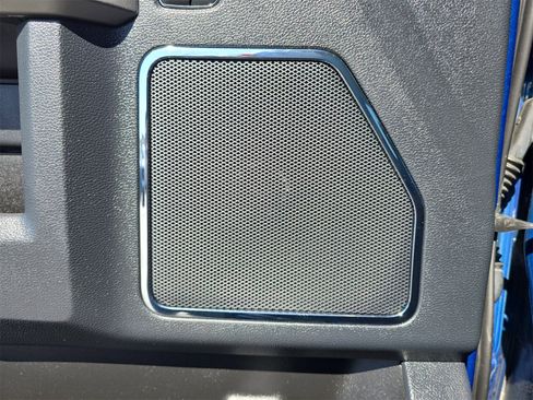 Used 2022 Ford F250 Lariat w/ Black Appearance Package image 14