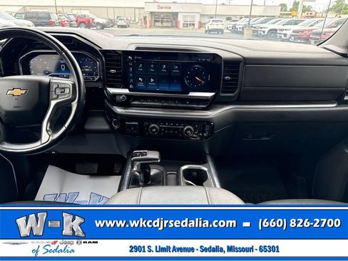 Used 2023 Chevrolet Silverado 1500 LTZ AWD/4WD image 36