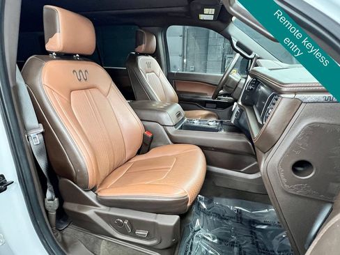 Used 2023 Ford Expedition Max King Ranch AWD/4WD image 8