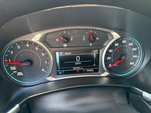 Used 2018 Chevrolet Equinox Premier AWD/4WD image 29