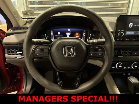 Used 2023 Honda Accord EX image 18