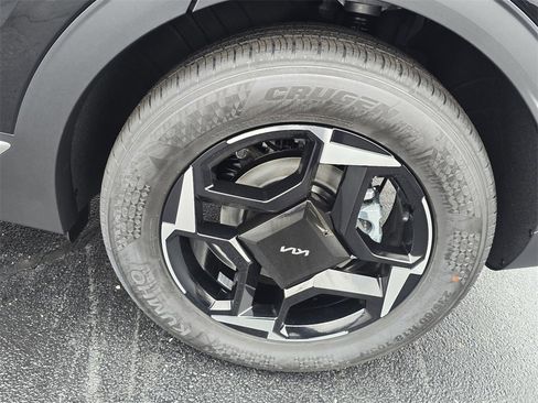 New 2026 Kia Sportage EX image 12