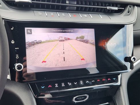 New 2026 Jeep Grand Cherokee L Limited image 13