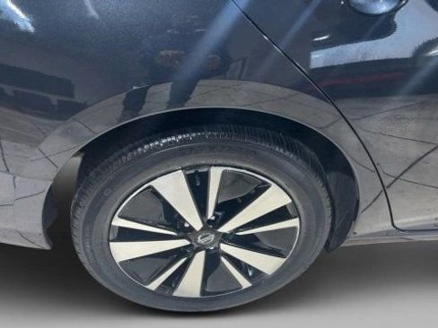 Used 2022 Nissan Altima 2.5 SV image 22