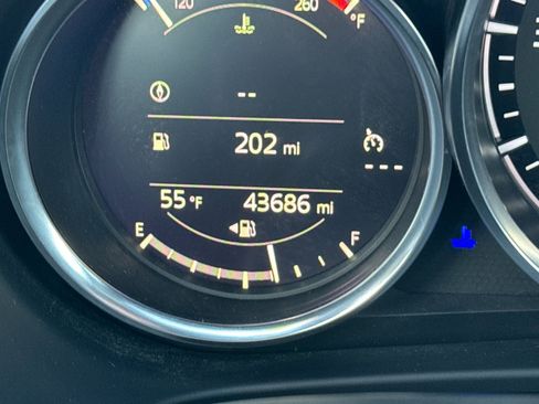 Used 2017 MAZDA MX-5 Miata RF Grand Touring image 25