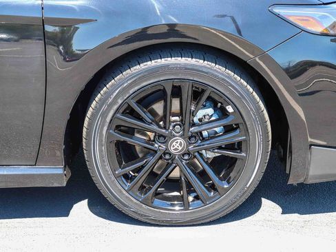Certified 2025 Toyota Camry SE w/ Convenience Package FWD image 11