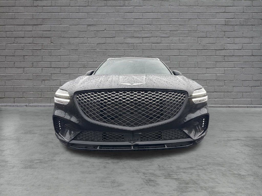 Used 2025 Genesis GV70 2.5T AWD/4WD image 4