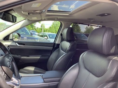 Used 2022 Hyundai Palisade SEL w/ Premium Package image 19
