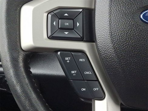 Used 2017 Ford F150 Lariat w/ Equipment Group 502A Luxury image 20