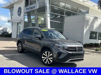 Certified 2023 Volkswagen Taos SE FWD video 1