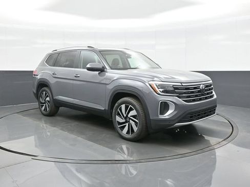 New 2026 Volkswagen Atlas SEL AWD/4WD image 1